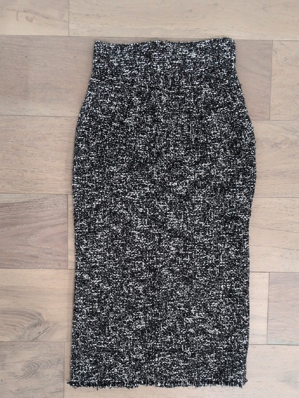 Zara Black and White Tweed Pencil Skirt